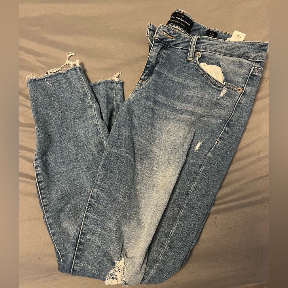 Lucky Brand Blue Distressed Women Jeans size 8/29